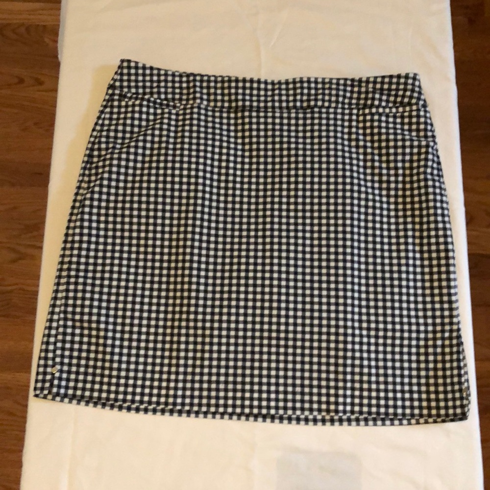 Black & White Skort